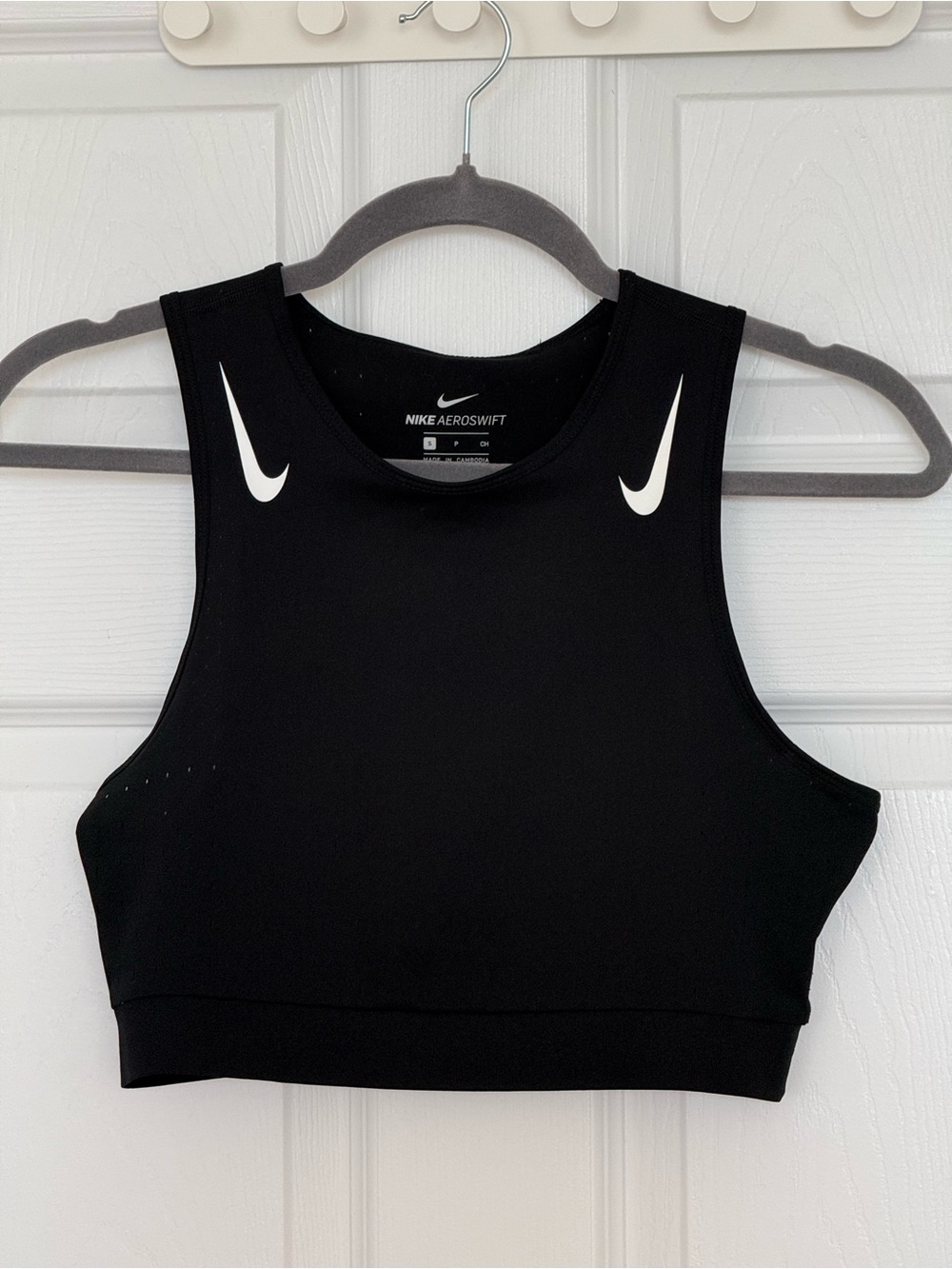 NIKE AEROSWIFT Black Crop Top